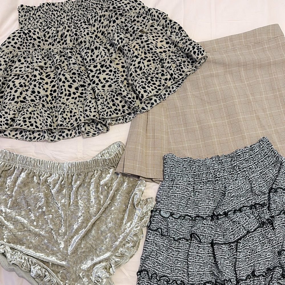 ALTAR’D STATE SKIRT PACK🎀💋💖